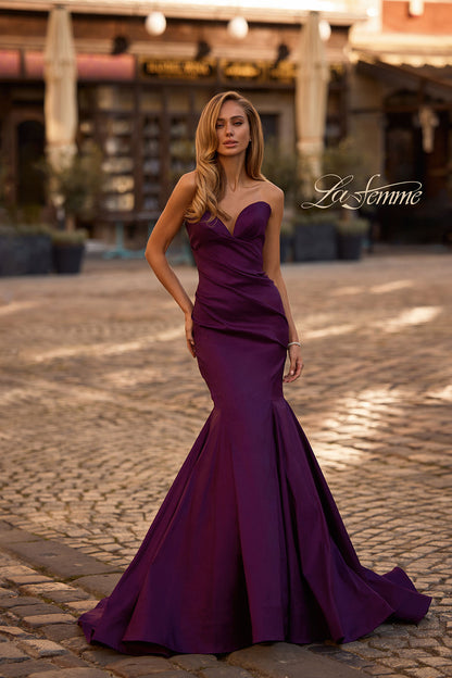 32791 - La Femme Dress