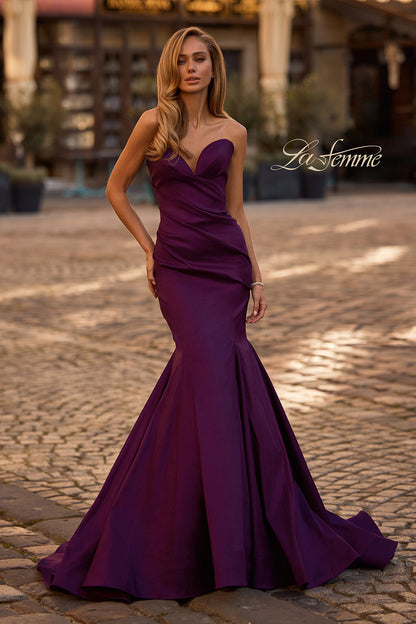 32791 - La Femme Dress