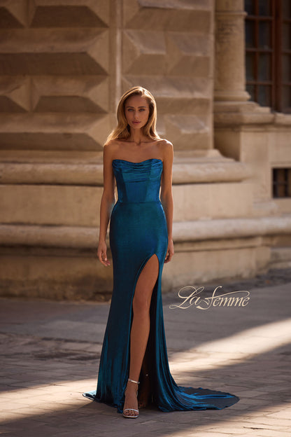 32828 - La Femme Dress