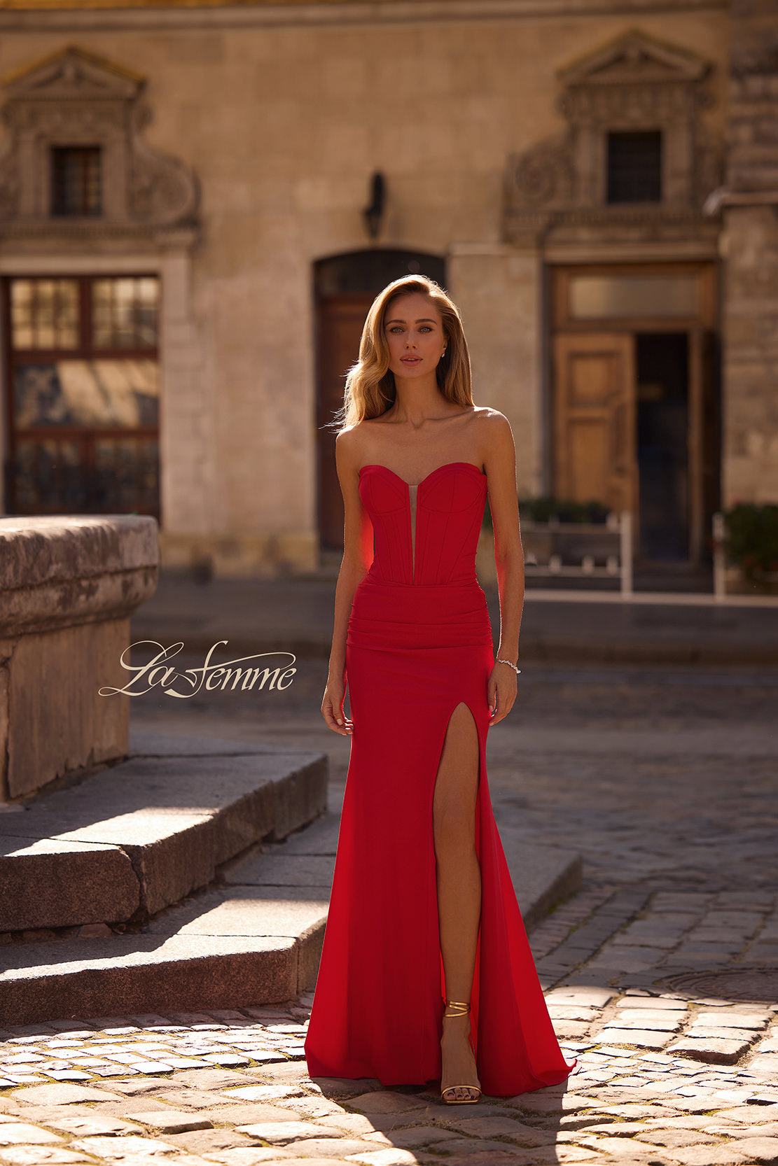 32941 - La Femme Dress