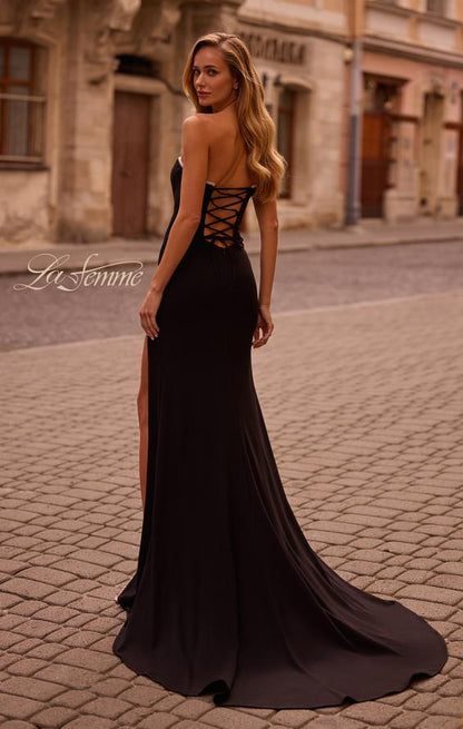 32829 - La Femme Dress